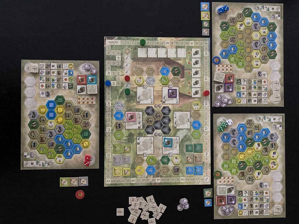 Board Game Castles of Burgundy: A Strategic Game of Building and Planning